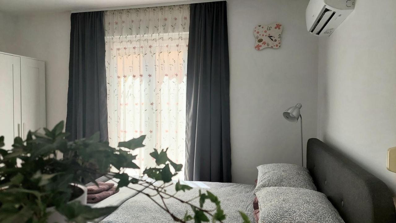 Studio 7Even Ground Floor 普拉 外观 照片